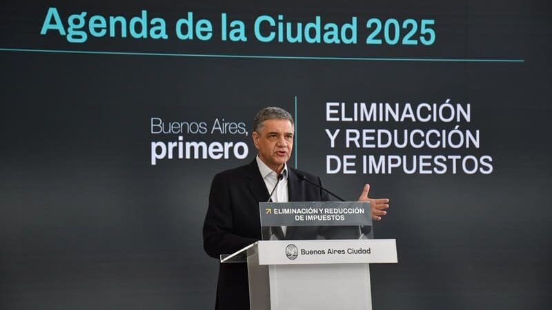 Jorge Macri anunció la eliminación y reducción de impuestos a comerciantes, monotributistas y jubilados