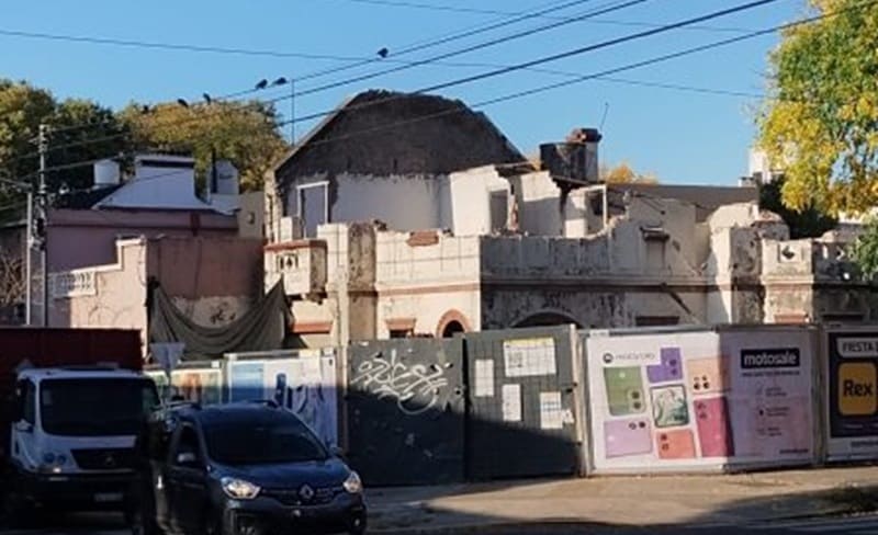 La Justicia porteña ordenó al GCBA que revise el permiso de demolición del chalet centenario de Parque Chas